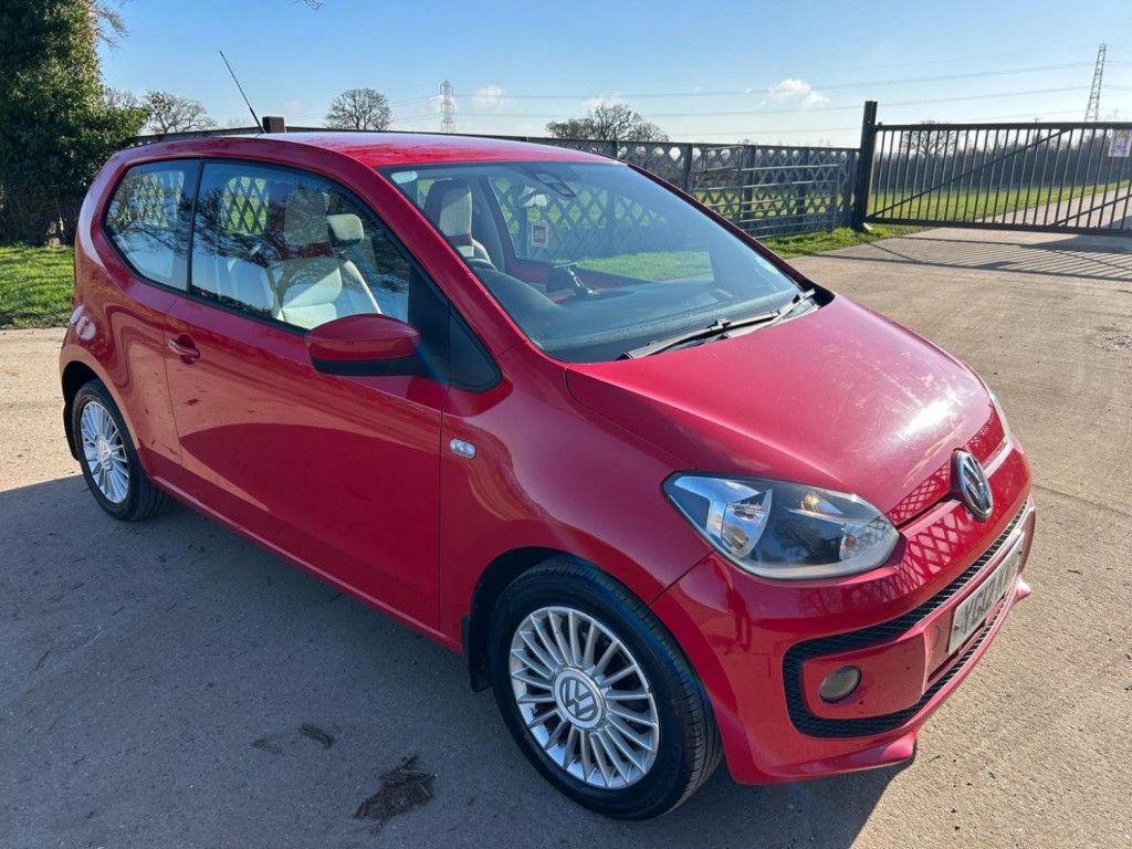 View VOLKSWAGEN UP 1.0 High up! Euro 5 3dr