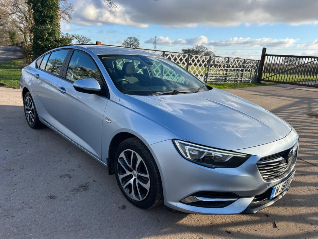 View VAUXHALL INSIGNIA 1.6 Turbo D ecoTEC Design Nav Grand Sport Euro 6 (s/s) 5dr