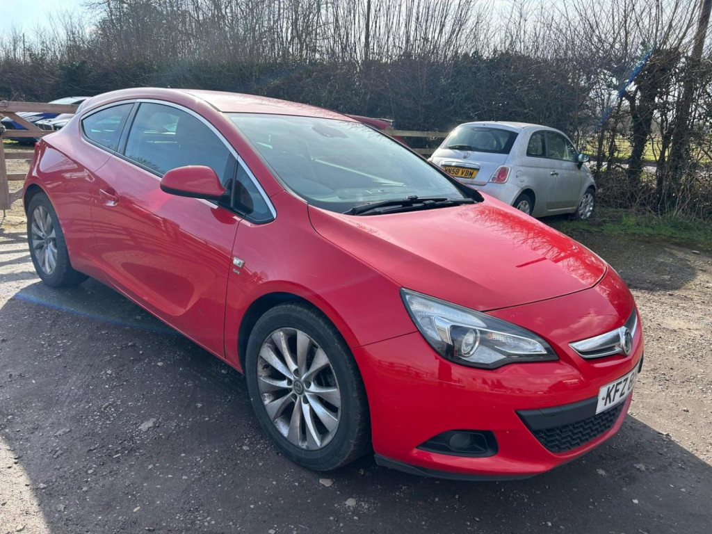View VAUXHALL ASTRA GTC 2.0 CDTi SRi Euro 5 (s/s) 3dr