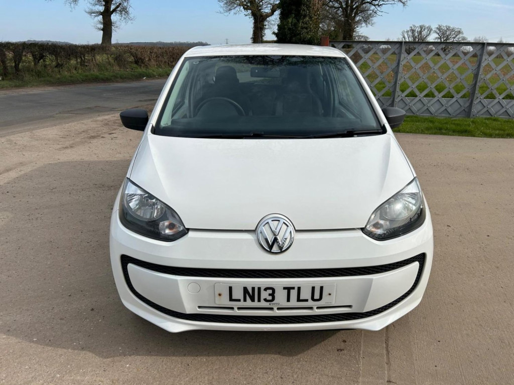 VOLKSWAGEN UP