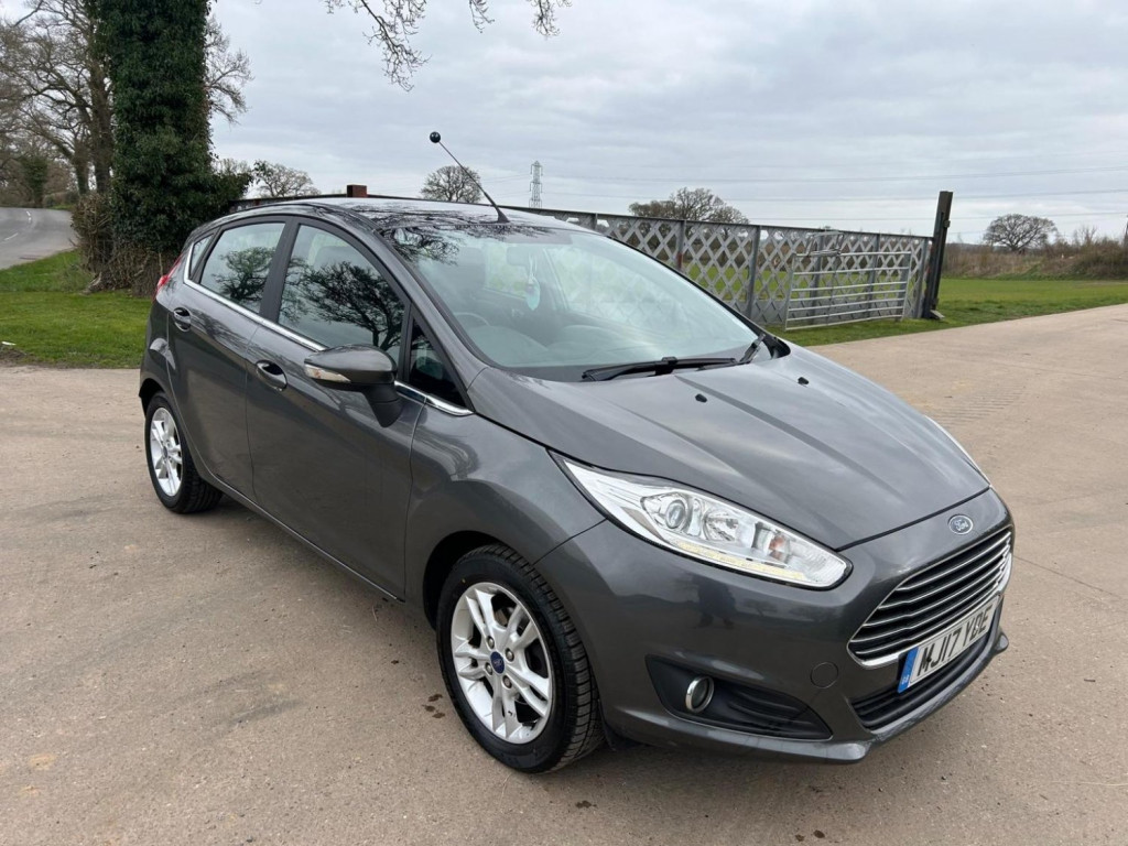View FORD FIESTA 1.0T EcoBoost Zetec Euro 6 (s/s) 5dr