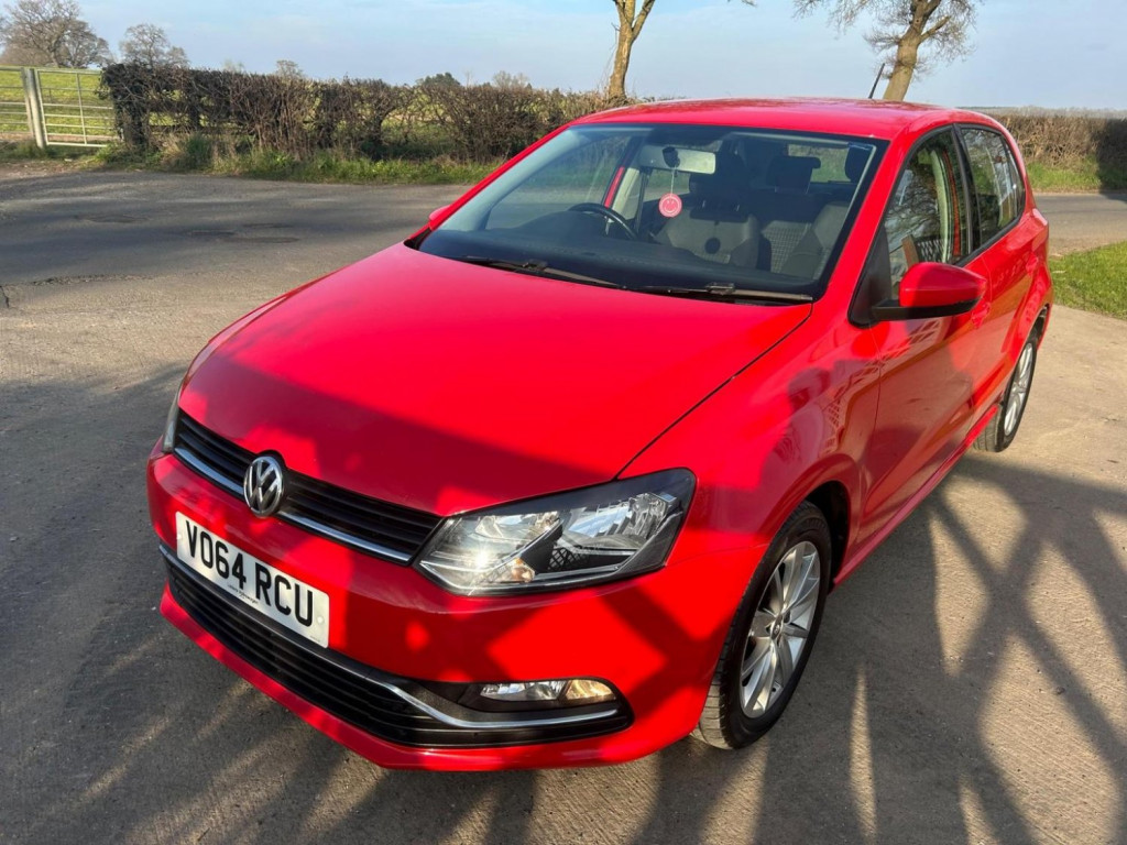 VOLKSWAGEN POLO