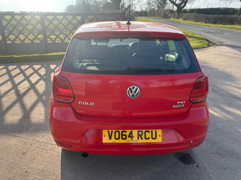 VOLKSWAGEN POLO