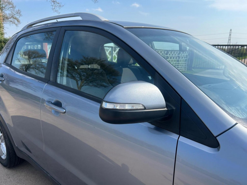 View SSANGYONG KORANDO 2.0D S Euro 5 5dr