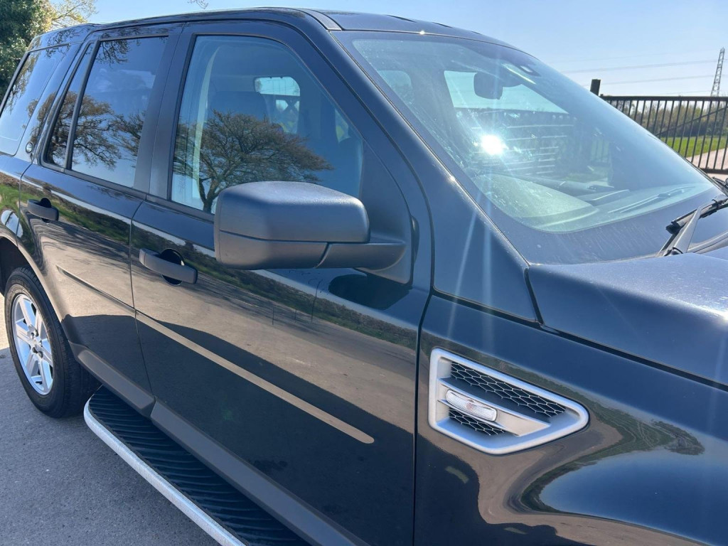 LAND ROVER FREELANDER 2