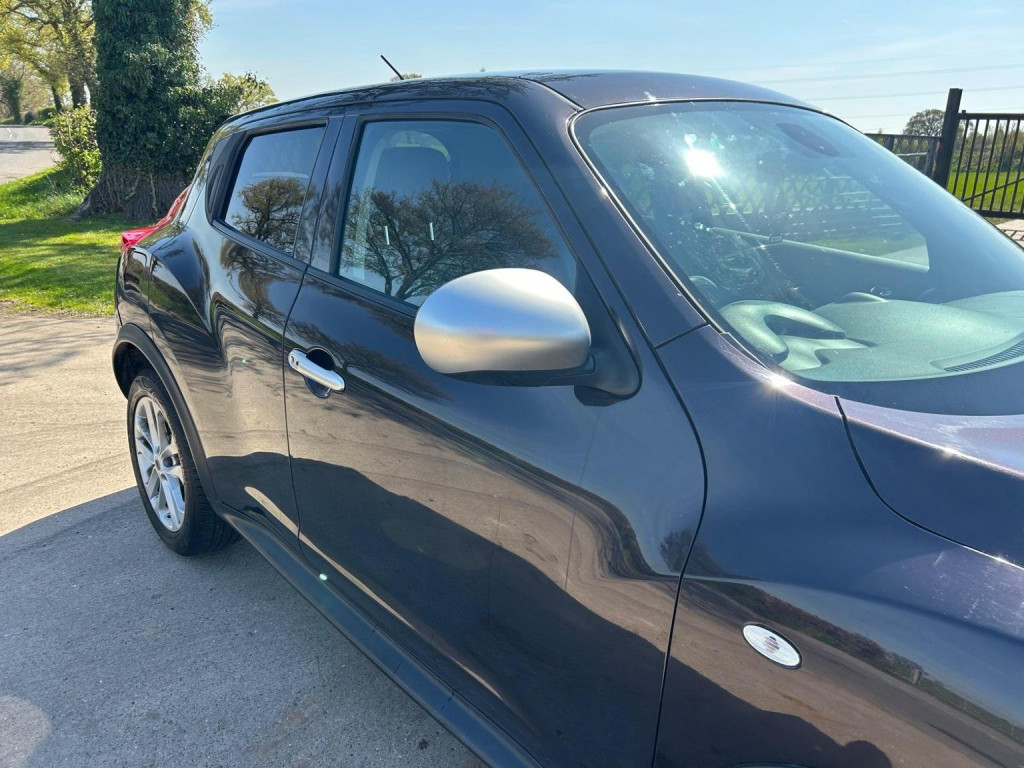 View NISSAN JUKE 1.5 dCi 8v Shiro Euro 5 5dr