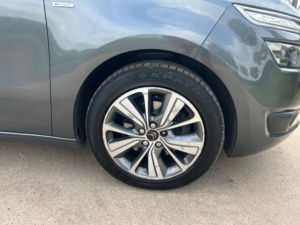 View CITROEN GRAND C4 PICASSO 2.0 BlueHDi Exclusive Euro 6 (s/s) 5dr