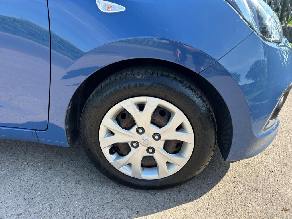 View HYUNDAI I10 1.0 SE Euro 5 5dr