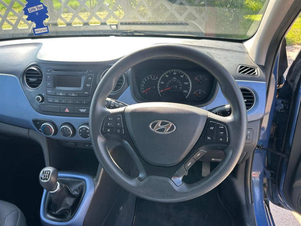 HYUNDAI I10