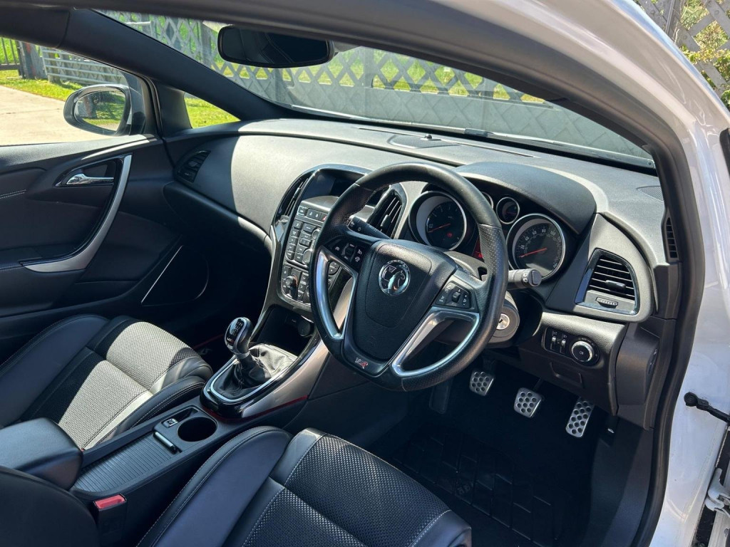 VAUXHALL ASTRA GTC
