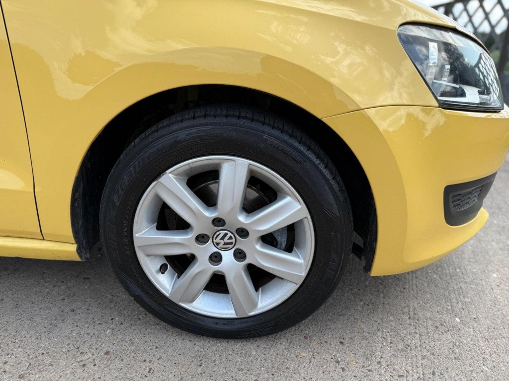 View VOLKSWAGEN POLO 1.4 SE Euro 5 5dr