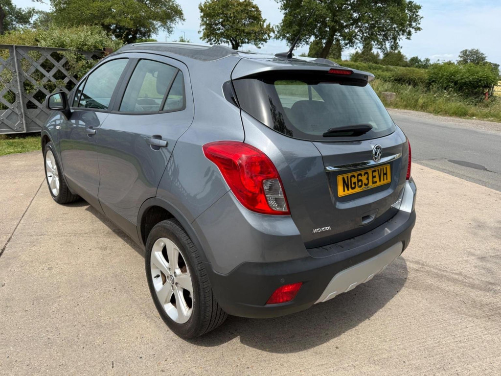 VAUXHALL MOKKA