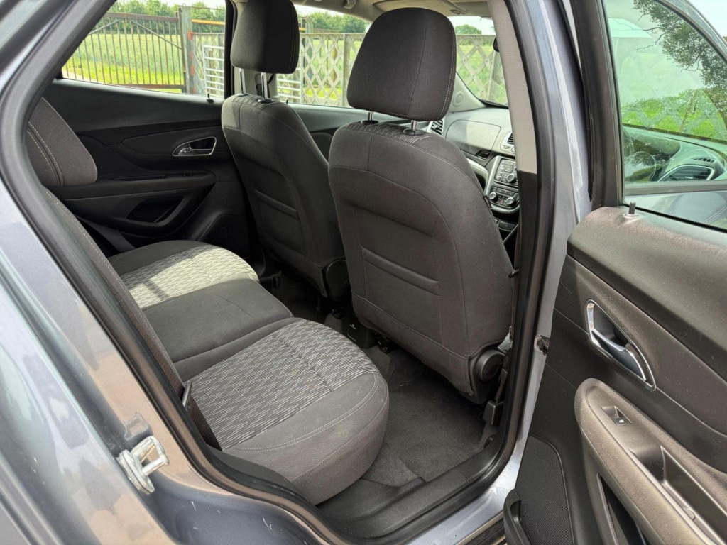 VAUXHALL MOKKA