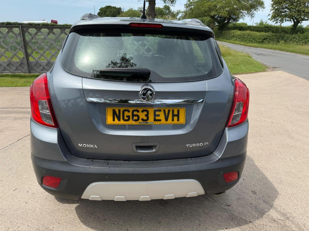VAUXHALL MOKKA