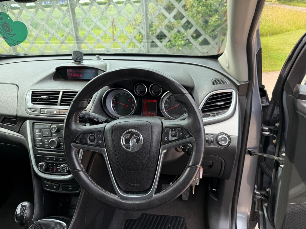 VAUXHALL MOKKA