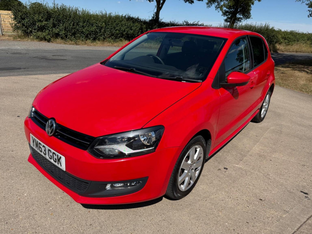 VOLKSWAGEN POLO