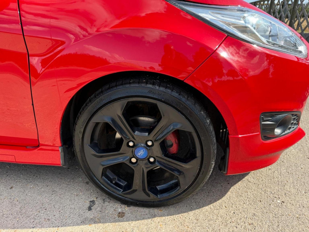 View FORD FIESTA 1.0T EcoBoost Zetec S Euro 5 (s/s) 3dr