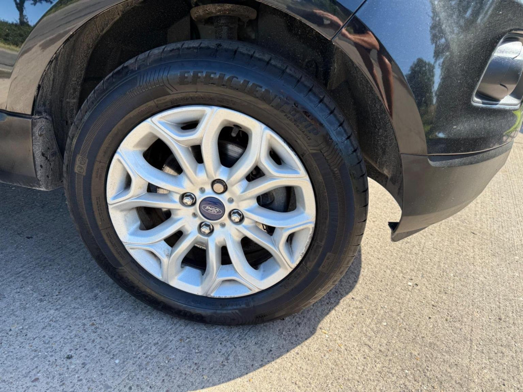 View FORD ECOSPORT 1.0T EcoBoost Zetec 2WD Euro 6 (s/s) 5dr