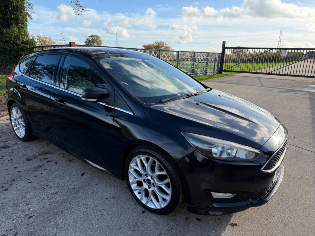 View FORD FOCUS 1.0T EcoBoost Zetec S Euro 6 (s/s) 5dr
