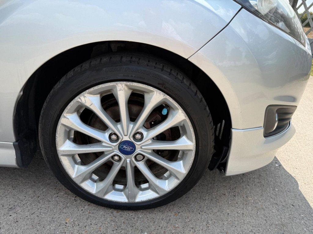 View FORD FIESTA 1.0T EcoBoost Zetec S Euro 6 (s/s) 3dr