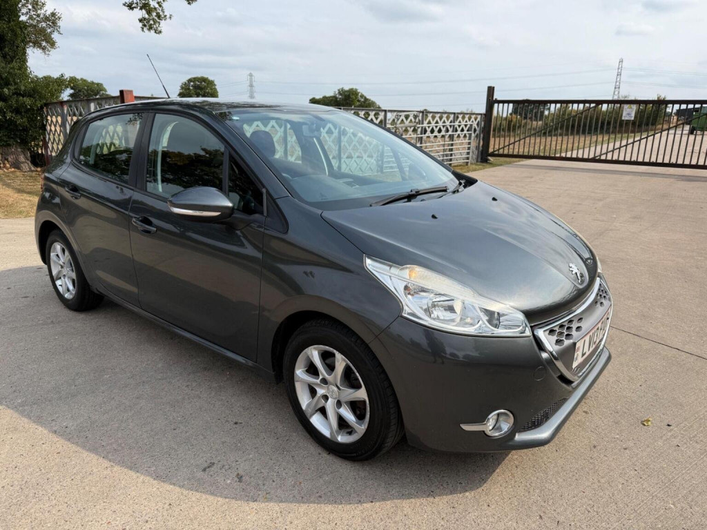 View PEUGEOT 208 1.4 e-HDi Active EGC Euro 5 (s/s) 5dr