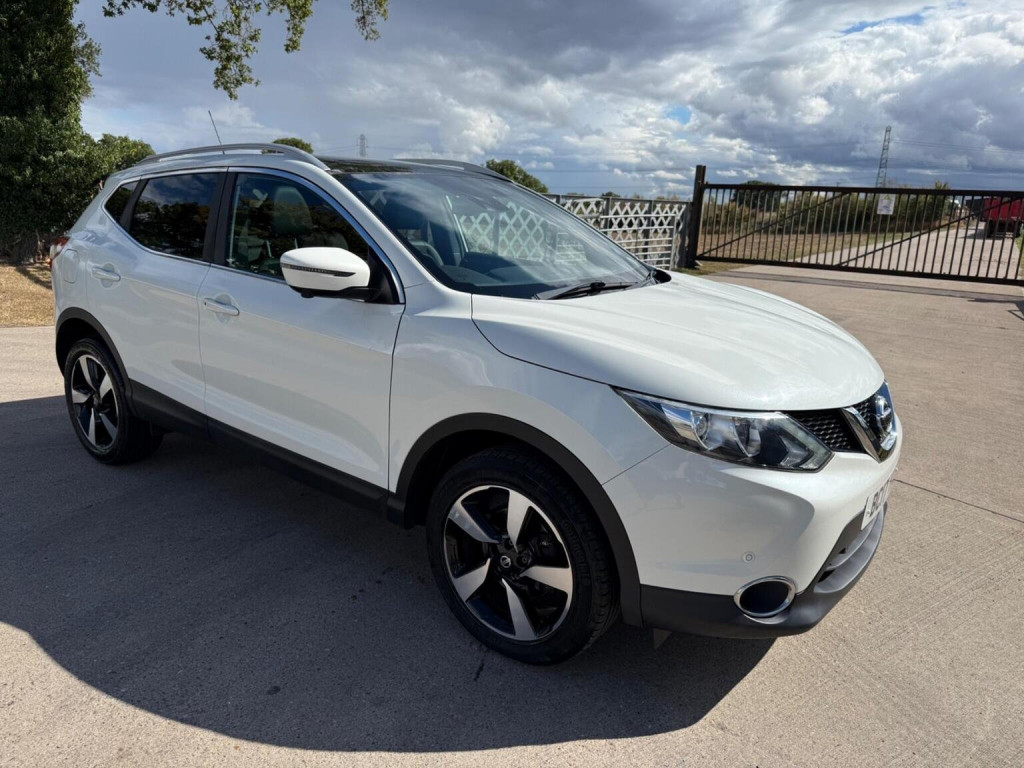 View NISSAN QASHQAI 1.2 DIG-T N-Vision 2WD Euro 6 (s/s) 5dr