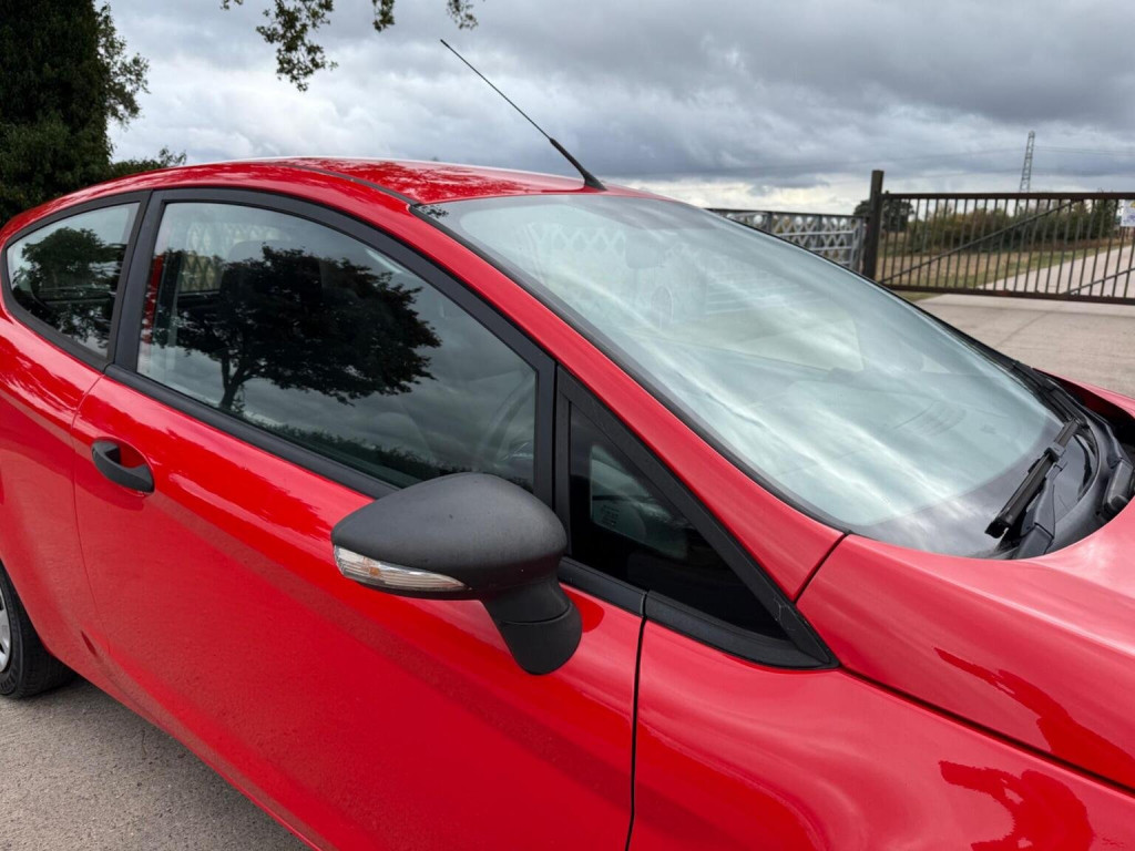 View FORD FIESTA 1.25 Studio Euro 5 3dr