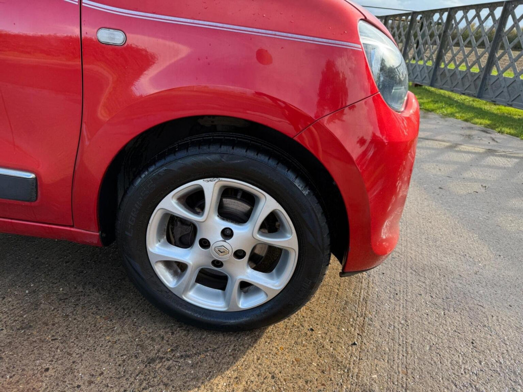 View RENAULT TWINGO 0.9 TCe ENERGY Dynamique Euro 6 (s/s) 5dr