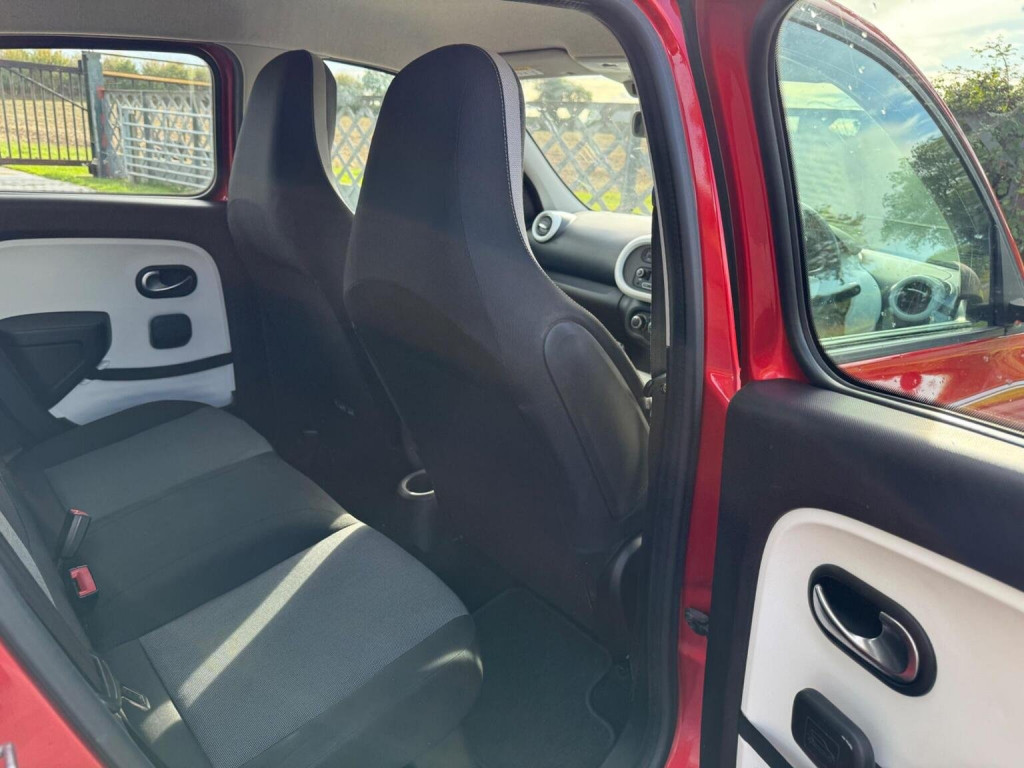 RENAULT TWINGO