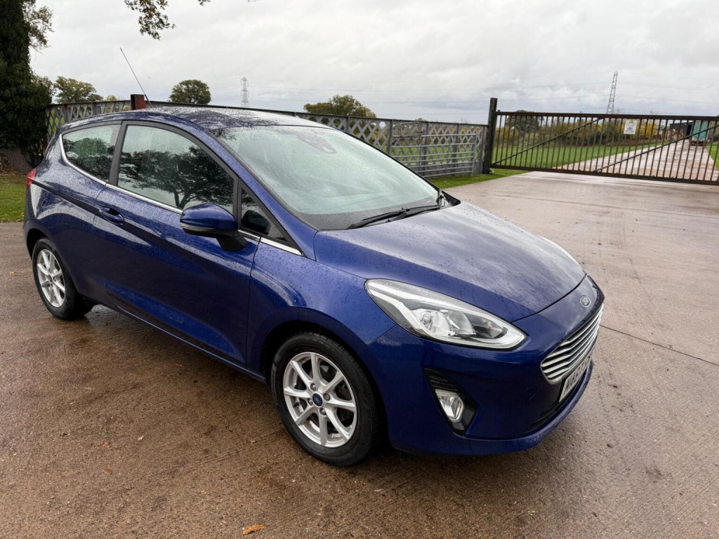View FORD FIESTA 1.1 Ti-VCT Zetec Euro 6 (s/s) 3dr