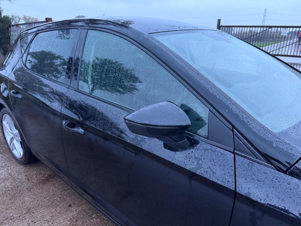 View SEAT LEON 1.5 TSI EVO FR Euro 6 (s/s) 5dr