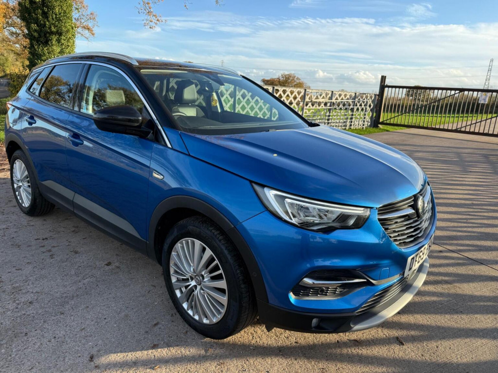 View VAUXHALL GRANDLAND X 1.2 Turbo Business Edition Nav Auto Euro 6 (s/s) 5dr