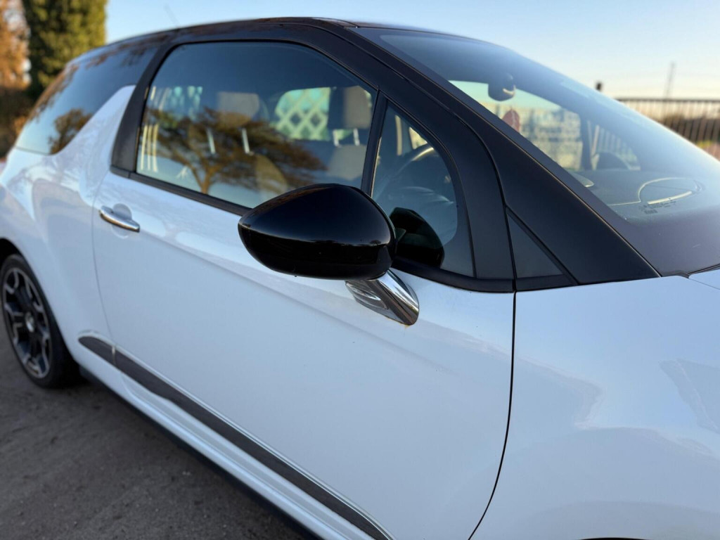 View CITROEN DS3 1.6 VTi DStyle Plus Euro 5 3dr