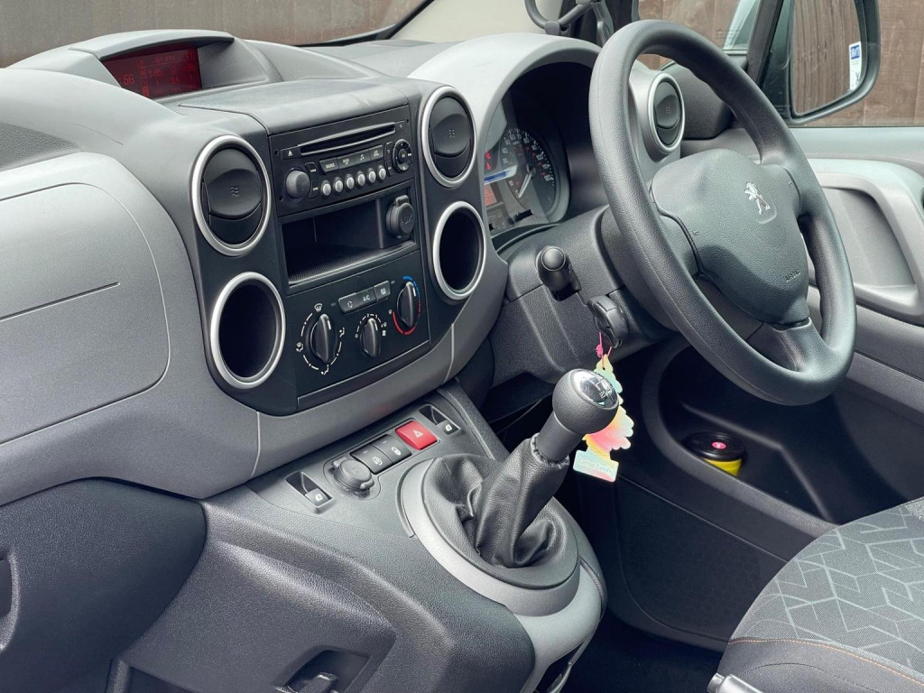 PEUGEOT PARTNER TEPEE