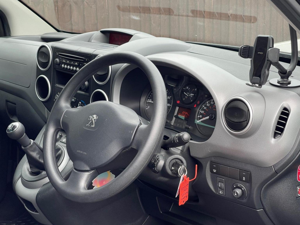 PEUGEOT PARTNER TEPEE