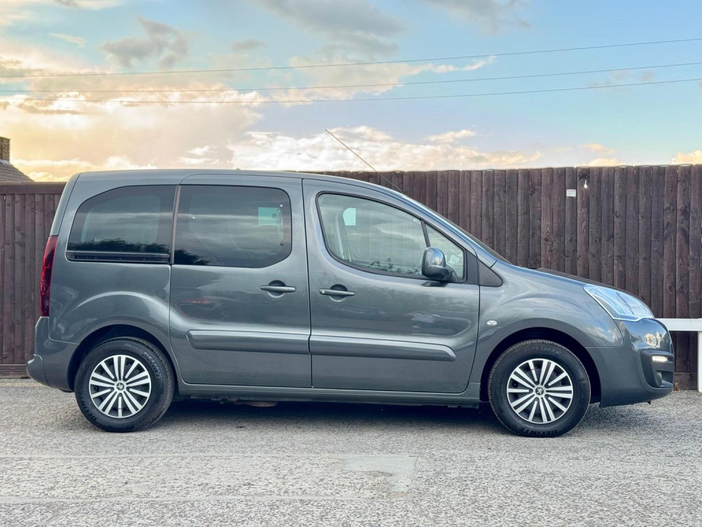 PEUGEOT PARTNER TEPEE