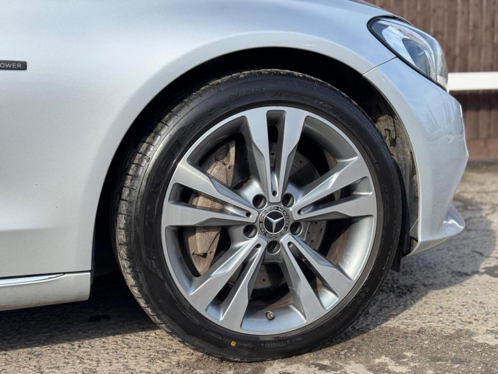 MERCEDES-BENZ C CLASS