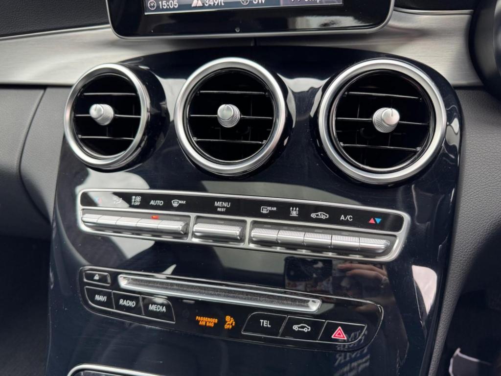 MERCEDES-BENZ C CLASS