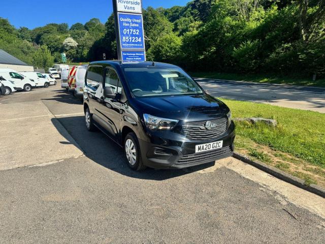 VAUXHALL COMBO 1.5 Turbo D 2000 Edition