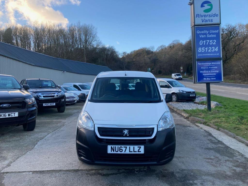 PEUGEOT PARTNER