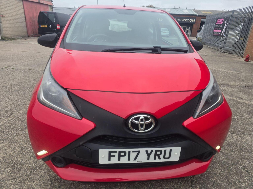TOYOTA AYGO