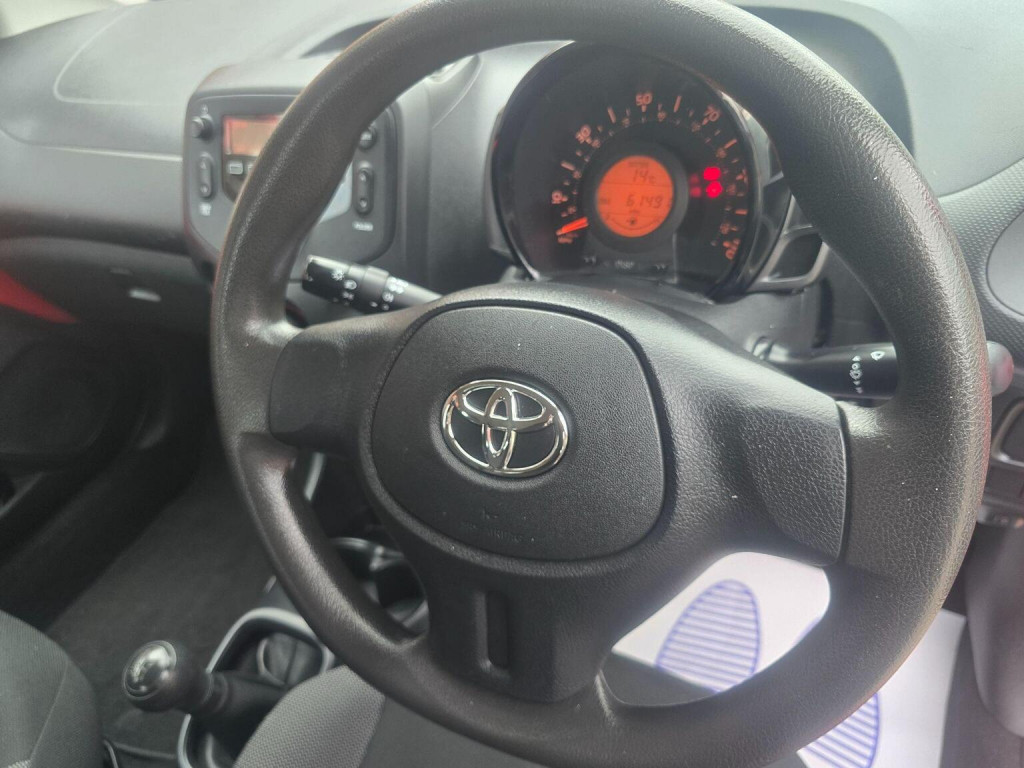 TOYOTA AYGO