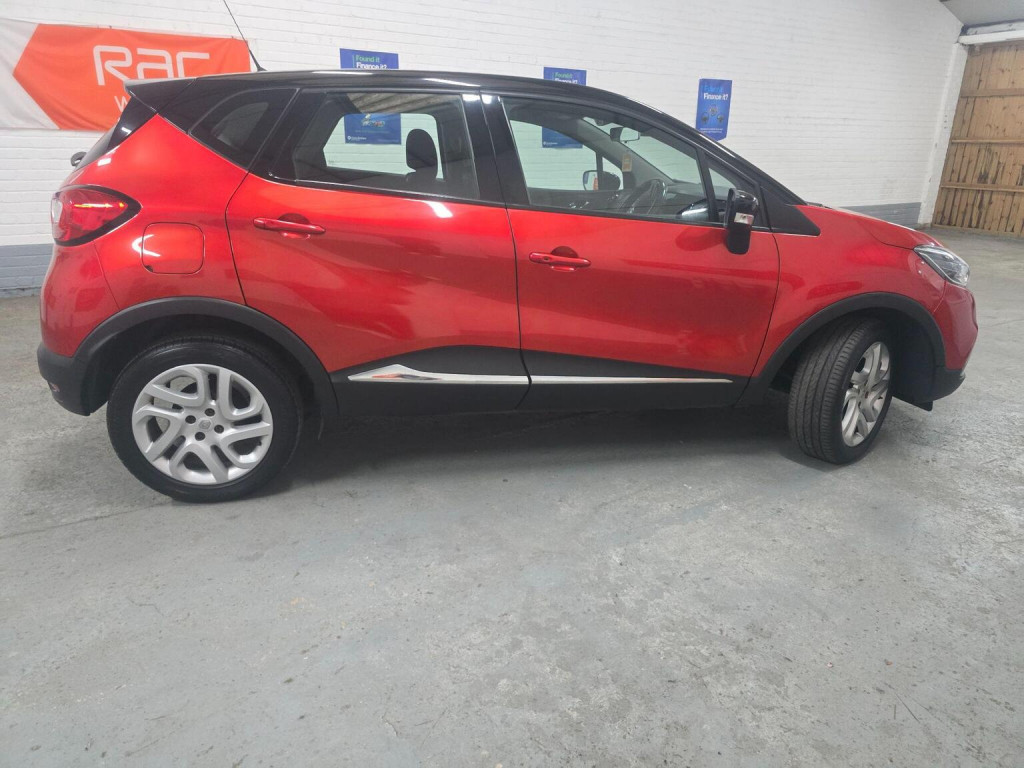 RENAULT CAPTUR