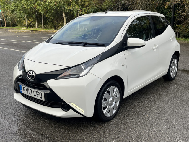 TOYOTA AYGO