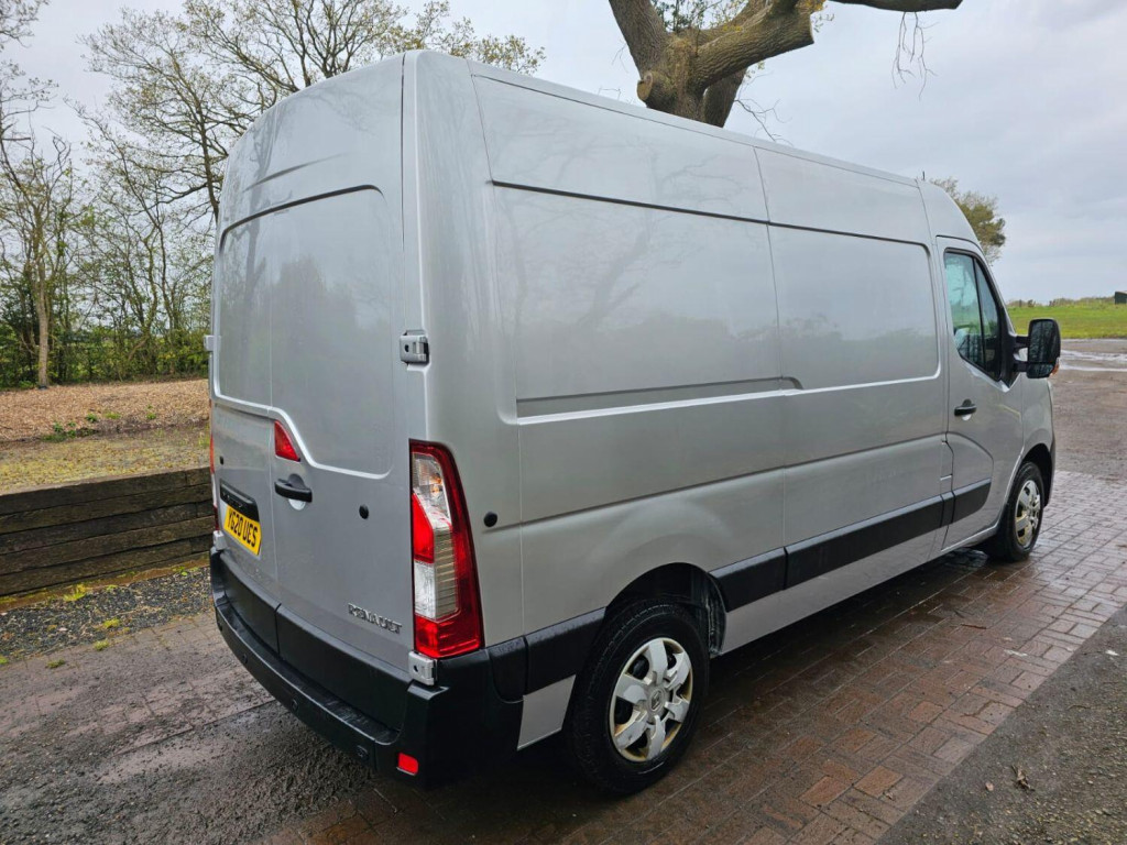 RENAULT MASTER
