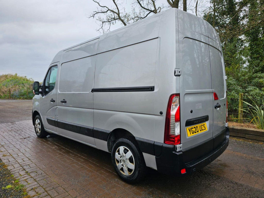 RENAULT MASTER