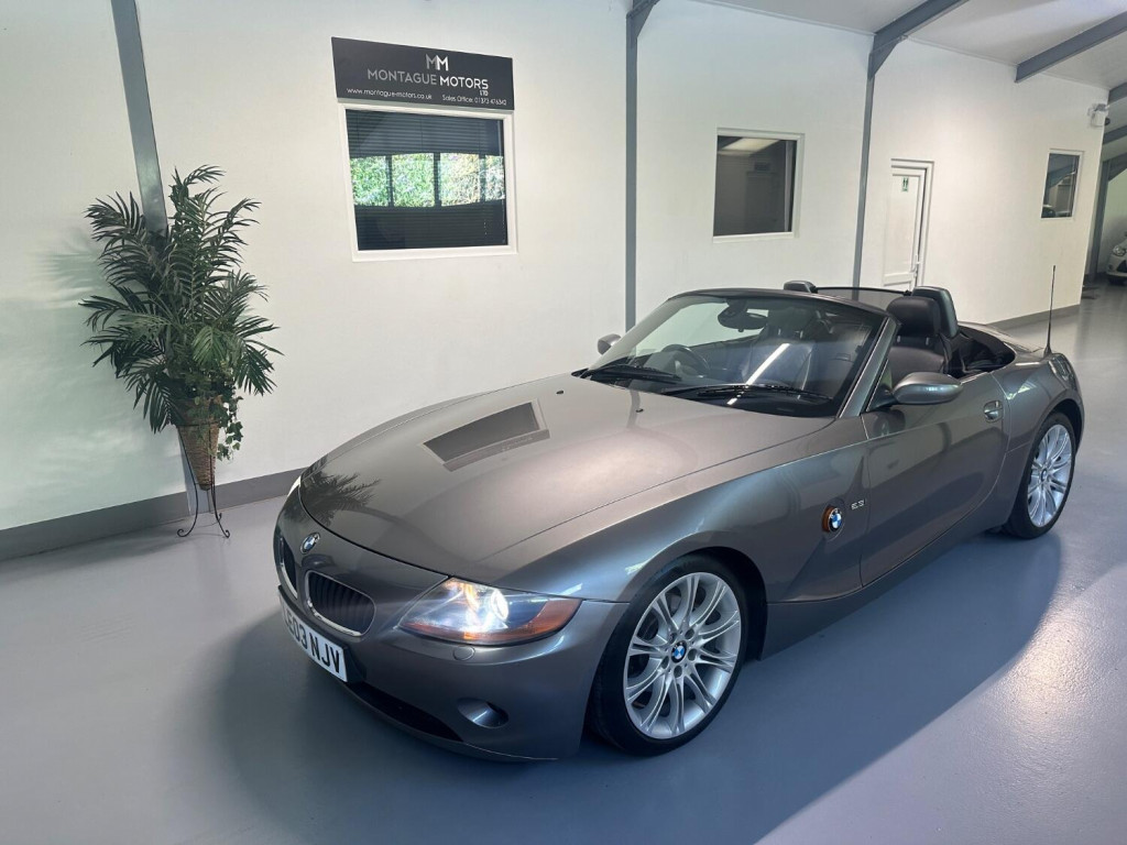 View BMW Z4 2.5 si SE
