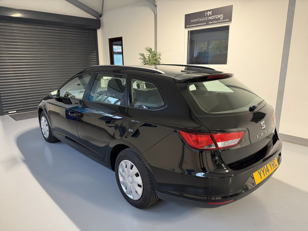 View SEAT LEON 1.6 TDI CR S