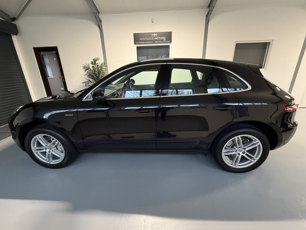 View PORSCHE MACAN 3.0 TD V6 S