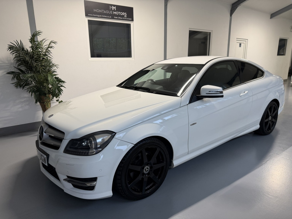 View MERCEDES-BENZ C CLASS 2.1 C220 CDI BlueEfficiency AMG Sport